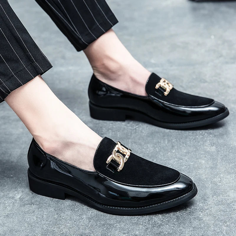 Italian Fashion Leather Shoes Moccasins For Men Casual Man Shoe Business Male Formal Pointed Fashion Wedding Black Skin