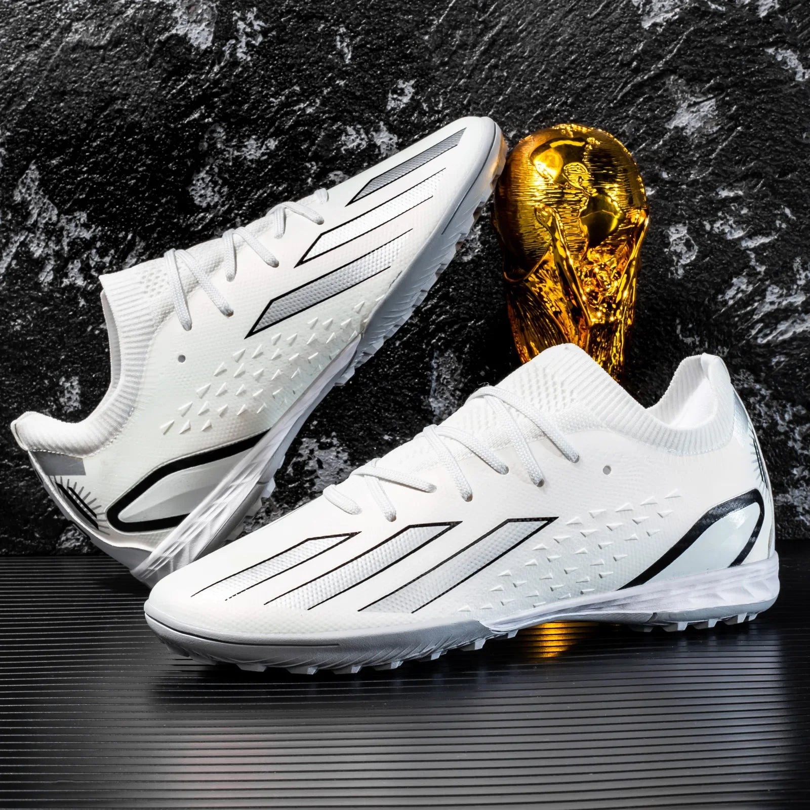 Hot Sale Of The Season New Football Shoes for Men Low Cut Portsmouth Grass Field Competition Training World Cup Cross Border Bre