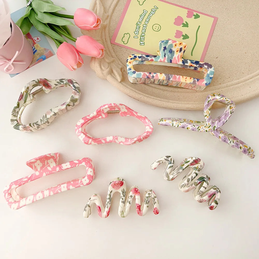 Super Large 13cm Printed Grab Clip Korean Fresh and Sweet Disc Hair Crab Clip Premium Girl Hairpin Hair Accessories - Clikcy